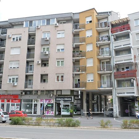 Apartment Pleasure Novi Sad Exterior foto