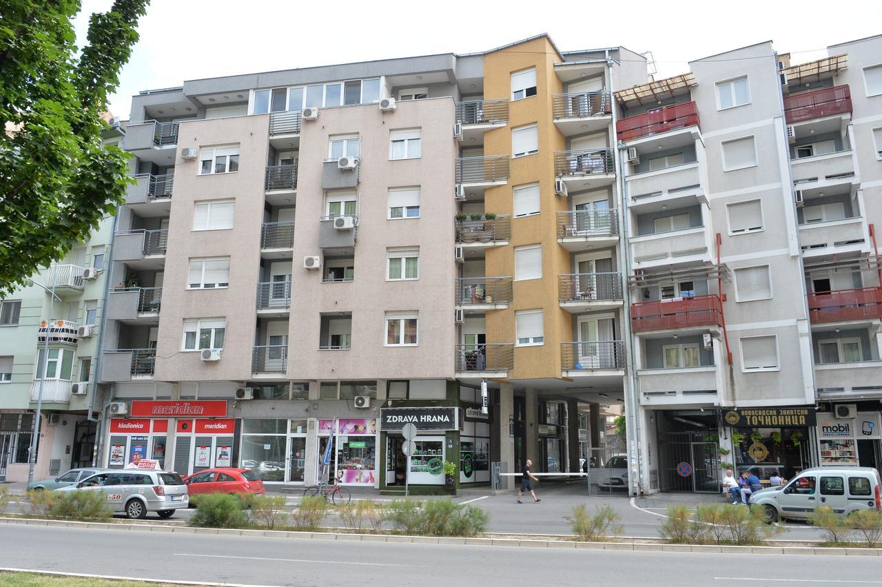 Apartment Pleasure Novi Sad Exterior foto
